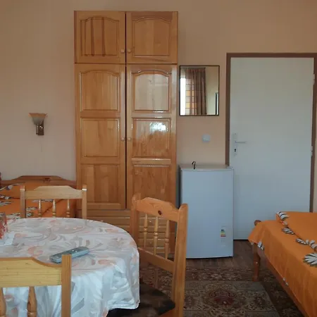 Nadejda Guest house